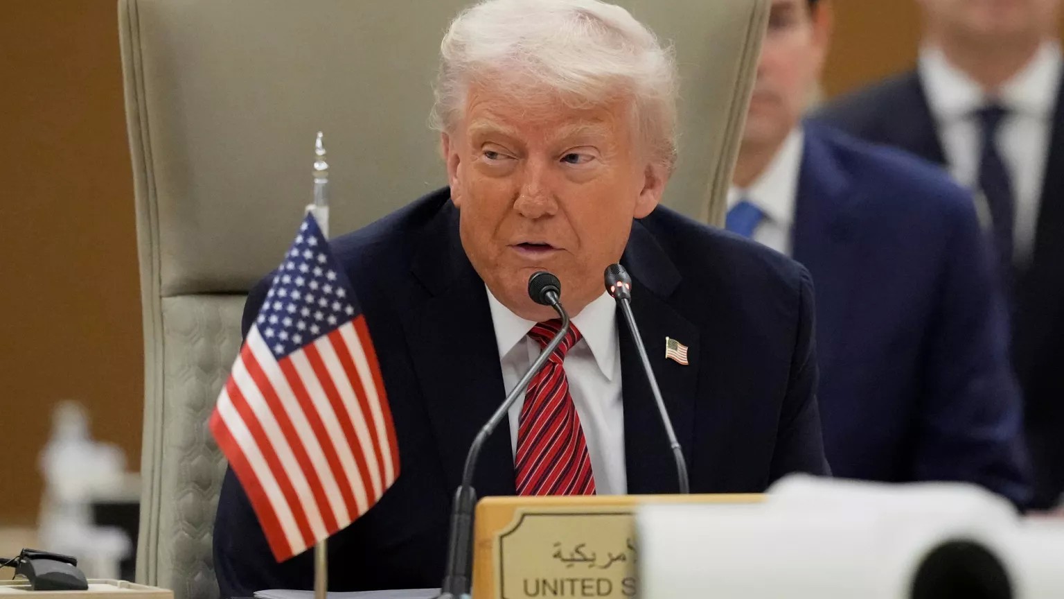 Trump’tan Kanada’ya şok teklif: Ya 61 milyar dolar ya da 51. eyalet 1 ABD Başkanı Donald Trump, Kanada’ya Altın Kubbe füze savunma sistemine katılmak için 61 milyar dolar ödeme çağrısı yaptı.