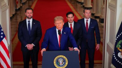 ABD, İran'a saldırdı! Trump: İran’ın nükleer kalbi yok edildi 11 ABD Başkanı Donald Trump, İran’daki Fordow, Natanz ve İsfahan’daki nükleer tesislerin “tam isabetle vurulduğunu” açıkladı.