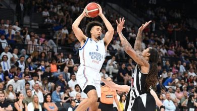 Anadolu Efes - Beşiktaş Fibabanka eşleşmesinde 3. randevu