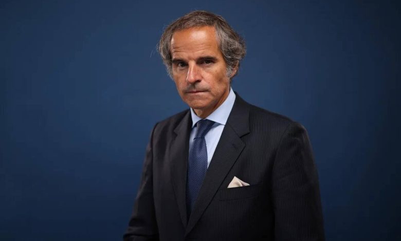 BM Atom Ajansı Başkanı Rafael Grossi, ABD ve İsrail saldırılarında ağır darbe alan İran’ın nükleer kapasitesinin tamamen yok olmadığını söyledi.