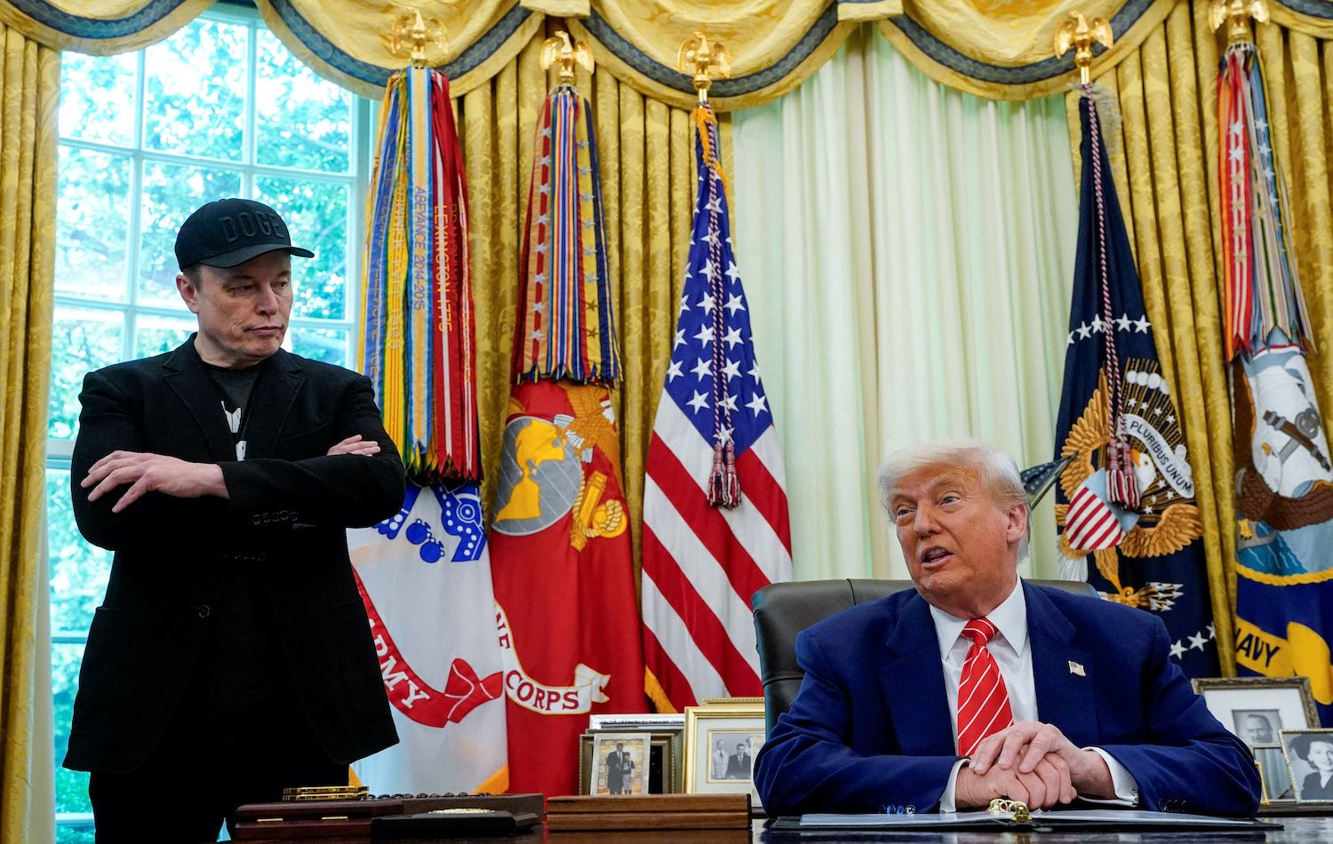Musk’tan Trump’a Epstein suçlaması: Gizli dosyalarda adı geçiyor 1 Tesla CEO’su Elon Musk ile ABD Başkanı Donald Trump arasında başlayan çatışma giderek sertleşti.