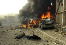 Afganistan sınırındaki Kuzey Veziristan’da bir intihar bombacısı, patlayıcı yüklü araçla Pakistan ordusuna ait konvoya saldırdı.