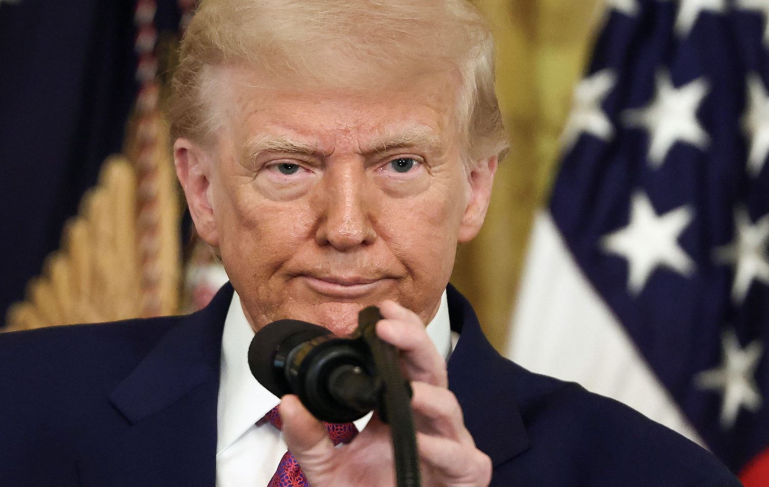Trump İran’a saldırı planlarını onayladı 1 ABD Başkanı Donald Trump’ın İran’a saldırı planlarına onay verdiği, ancak henüz nihai kararı vermediği bildirildi.