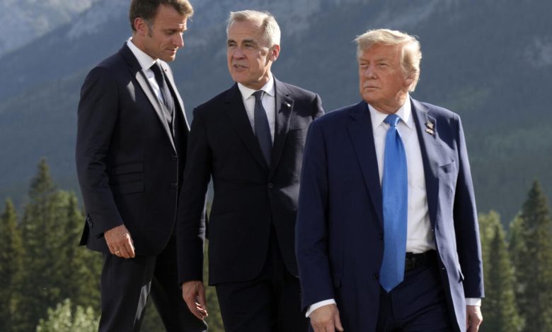 ABD Başkanı Donald Trump, sosyal medya hesabından Tahran halkına “hemen tahliye edin” çağrısında bulundu.