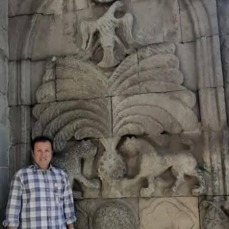 Dünden Bugüne Türk Kültüründe Hayat Ağacı! 3 Erzurum Yakutiye Medresesi'nin Hayat Ağacı.