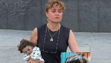 Emrullah Erdinç, Ahmet Minguzzi'nin olayıyla bağlantılı çocukların elinde uzun namlulu silahlarla poz verdiği görüntülere dikkat çekti.