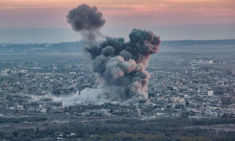 Gazze'nin kuzeyindeki Beyt Hanun'da da Kassam Tugayları tarafından düzenlenen pusu sonucu en az 16 İsrail askeri öldü ve çok sayıda asker de ağır yaralandı