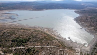 Kuraklık ve yazlık nüfus artışıyla birlikte İzmir’in turistik ilçesi Çeşme’de zorunlu su kesintisi başlıyor.