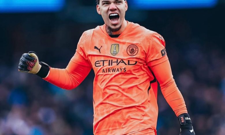Galatasaray, Victor Osimhen'in ardından Manchester City kalecisi Ederson'ı kadrosuna katmaya çok yakın