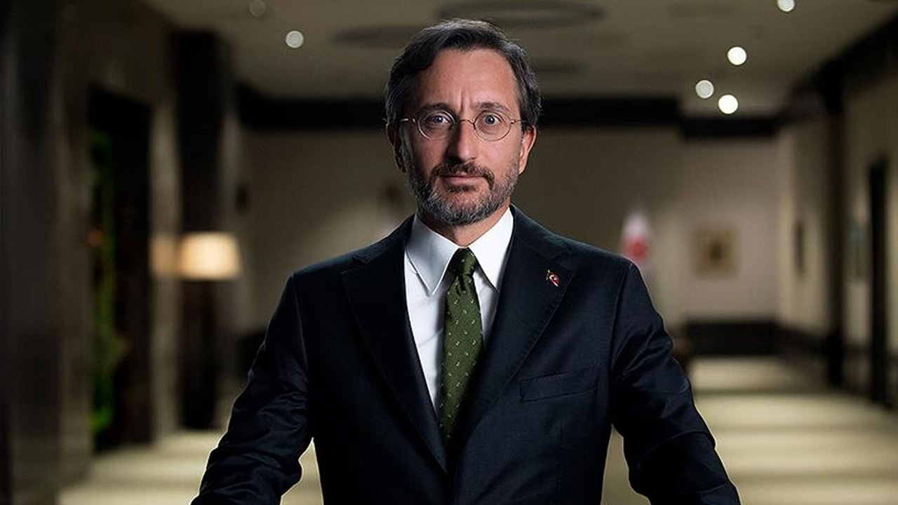Fahrettin Altun gitti mi? 1 Gazeteci Fuat Uğur'un iddiasına göre İletişim Başkanı Fahrettin Altun görevden alındı
