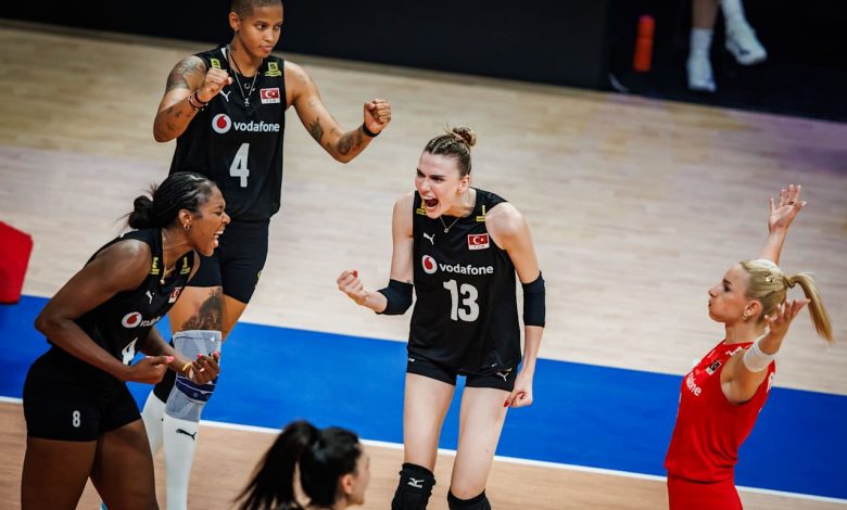 Filenin Sultanları, 2025 FIVB Voleybol Milletler Ligi üçüncü haftadaki üçüncü maçında İtalya'ya 3-2 mağlup oldu