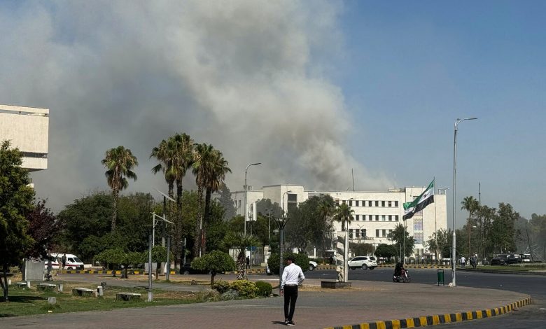 Suriye'nin güneyinde Dürzilerle merkezi yönetim arasında büyüyen çatışmalara İsrail müdahale etti.