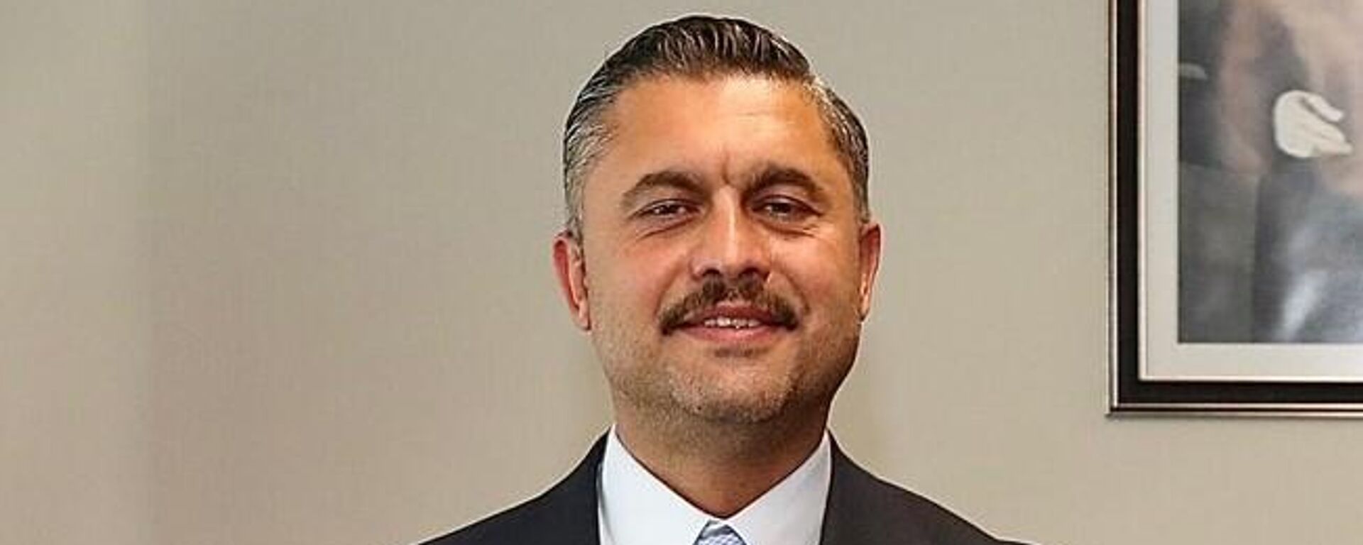 Şile Belediye Başkanı Özgür Kabadayı tutuklandı 1 Yürütülen yolsuzluk soruşturması kapsamında gözaltına alınan Belediye Başkanı Özgür Kabadayı ve dört şüpheli daha tutuklandı.