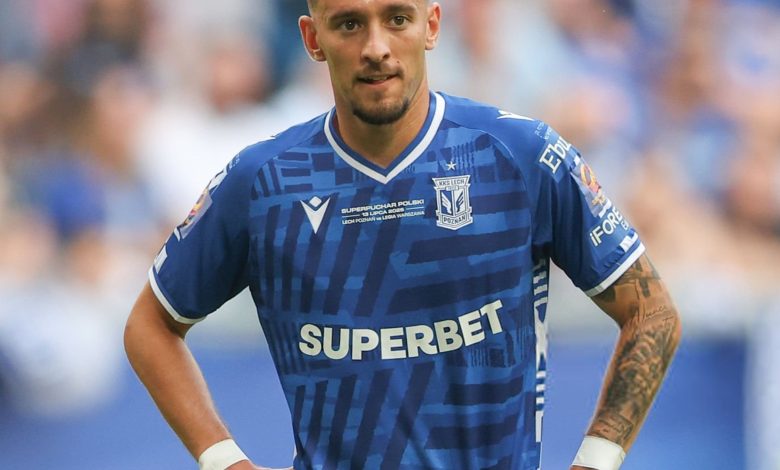 Süper Lig ve UEFA Avrupa Ligi'nde iddialı olmak isteyen Samsunspor, Portekizli 10 numara Afonso Sousa'yı transfer etti