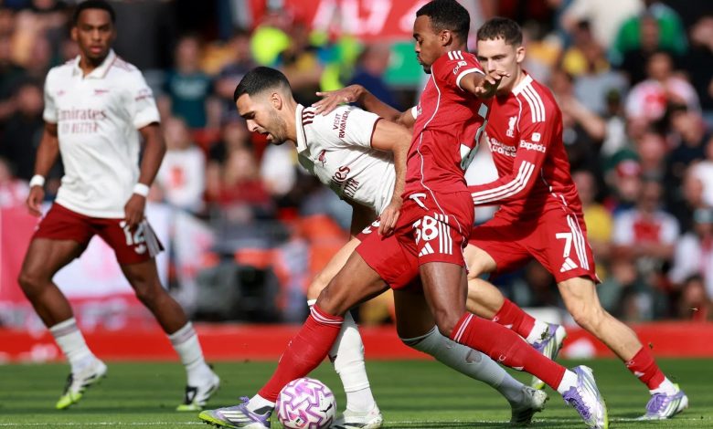 Galatasaray'ın Şampiyonlar Ligi'ndeki rakiplerinden Liverpool, İngiltere Premier Lig'de kendi sahasında Arsenal'ı 1-0 mağlup etti