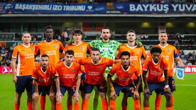 UEFA Konferans Ligi'nde Başakşehir evinde, Play-Off Turu ilk maçında Romanya'nın U. Craiova takımına 2-1 mağlup oldu