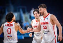 12 Dev Adam, Avrupa Basketbol Şampiyonası'nda Portekiz karşısında adeta şov yaparak üçüncü maçını da kazanmayı bildi