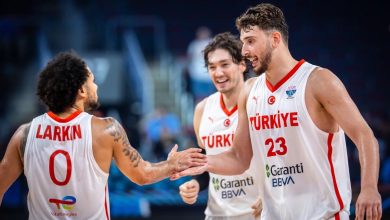 12 Dev Adam rakip tanımıyor 9 12 Dev Adam, Avrupa Basketbol Şampiyonası'nda Portekiz karşısında adeta şov yaparak üçüncü maçını da kazanmayı bildi