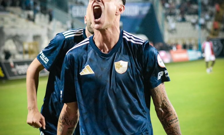 Sivasspor, 2015-16'dan sonra düştüğü 1. Lig'in ilk haftasında BB Erzurumspor deplasmanında Benhur Keser'in iki golüne engel olamadı