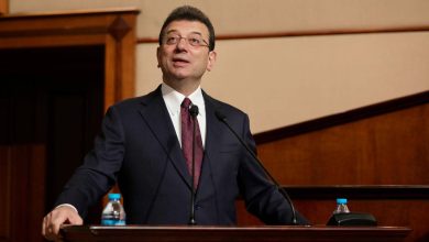 İstanbul Büyükşehir Belediye Başkanı Ekrem İmamoğlu, bel ağrısı şikayetiyle ikinci kez hastanede kontrol altına alındı.