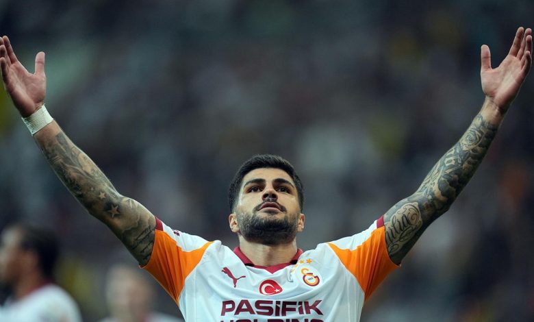 Galatasaray eze eze gidiyor 17 Galatasaray, Süper Lig'de Kayserispor deplasmanında 4-0 kazanarak üçüncü maçından da galibiyetle ayrıldı