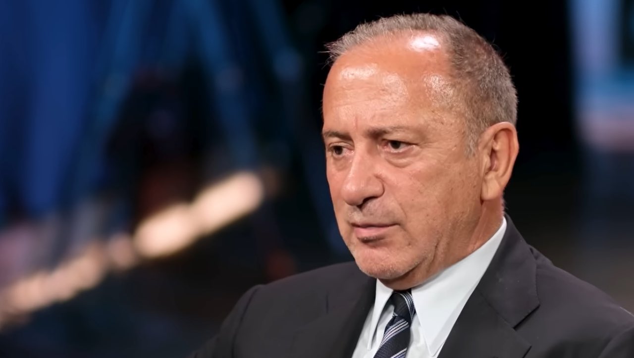 Fatih Altaylı'nın YouTube kanalı hakkında erişim engeli kararı verildi ve bu karar internet servis sağlayıcılarına iletildi