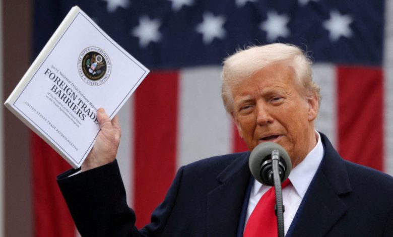 ABD başkanı Donald Trump’ın, ulusal acil durum ilan ederek Kongre’yi baypas edip tüm dünyaya ağır ithalat vergileri uygulama girişimi federal temyiz mahkemesinden döndü.