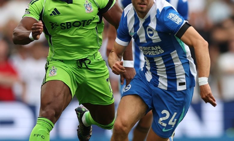 Ferdi Kadıoğlu, 2 Kasım 2024'ten bu yana ilk kez Brighton formasını 1-1 biten Fulham maçında giydi