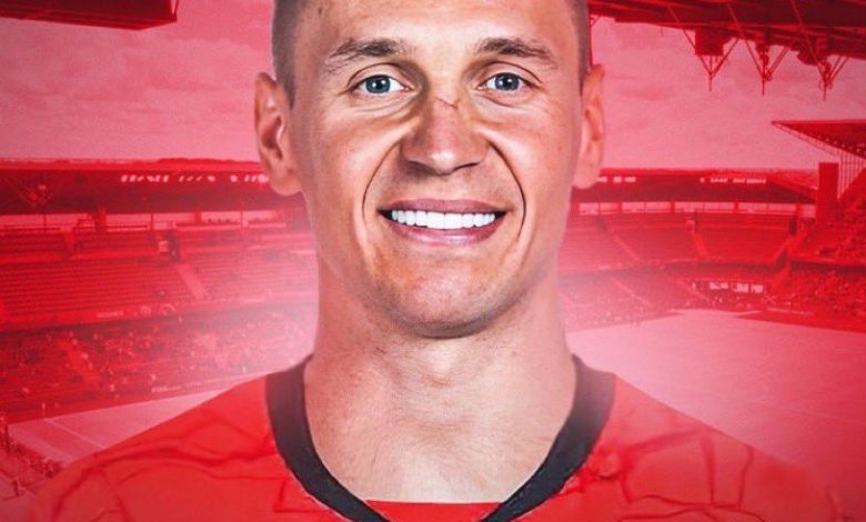 Galatasaray, Przemysław Adam Frankowski'yi Fransız Rennes kulübüne 5.5 milyon Euro'ya verdiğini açıkladı