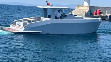 Yalova’dan Bozcaada’ya gitmek üzere denize açıldıktan sonra kaybolan iş insanı Halit Yukay’ı arama çalışmaları 10’uncu gününde sürüyor.