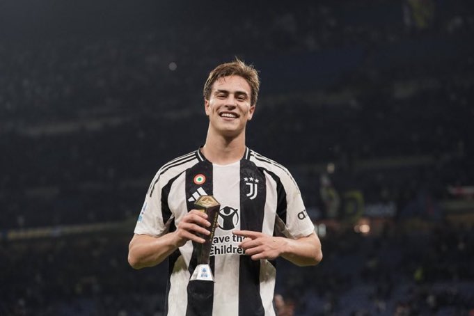 Milli futbolcumuz Kenan Yıldız, 21 yaş altındaki en iyi futbolcuya verilen Kopa Trophy ödülüne aday gösterildi