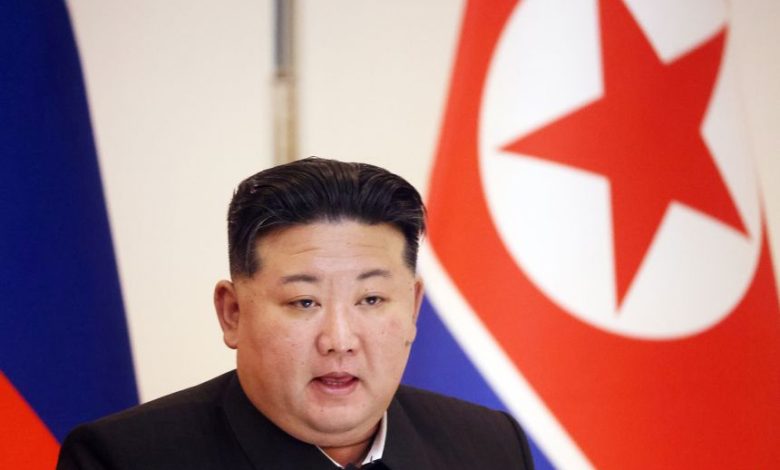 CSIS: Kuzey Kore’nin gizli füze üssü ABD için nükleer tehdit oluşturuyor 4 ABD merkezli Stratejik ve Uluslararası Çalışmalar Merkezi (CSIS), Kuzey Kore’nin Çin sınırına yakın bir bölgede gizli bir füze üssüne sahip olduğunu duyurdu