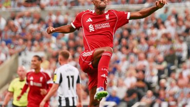 İngiltere Premier Lig'de son şampiyon Liverpool, 2-0 öne geçtiği Newcastle United deplasmanında 3-2'lik galibiyete 90+10'da ulaştı