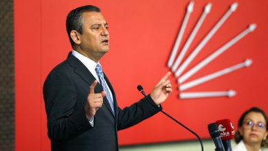CHP Genel Başkanı Özgür Özel, Aydın Büyükşehir Belediye Başkanı Özlem Çerçioğlu'nun AKP'ye geçeceğini doğruladı