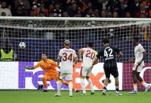 Galatasaray 1-0 öne geçtiği Eintracht Frankfurt deplasmanında farklı kaybetti. Ev sahibinde Can Uzun gol atarken hakem Marco Guida net bir golümüzü iptal etti