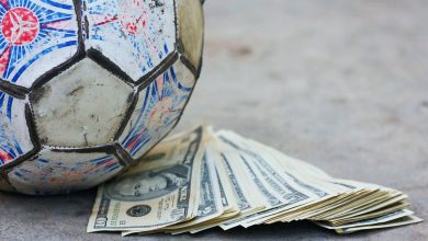 Futbol, politik ve ranta dayalı yağma oyunudur 8 cats