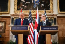 Donald Trump, İngiltere ziyaretinin ikinci gününde Başbakan Keir Starmer ile Chequers’ta bir araya geldi.