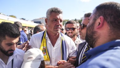 Fenerbahçe’nin yeni başkanı Sadettin Saran oldu 8 Fenerbahçe olağanüstü seçimli genel kurulunda kullanılan 24 bin 393 geçerli oyun 12 bin 325’ini alan Sadettin Saran, kulübün 38. başkanı seçildi.