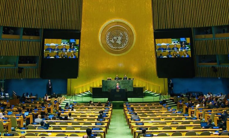 Soykırımcı İsrail Başbakanı Benjamin Netanyahu, protesto edildiği Birleşmiş Milletler Genel Kurulu'nda boş salona konuştu