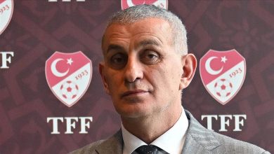 İbrahim Hacıosmanoğlu çıldırdı! 4 Hakem Arda Kardeşler'i hedef alan TFF Başkanı İbrahim Hacıosmanoğlu, "Bu akşam yaşanan hata değil. Ben hayatımda böyle bir şey görmedim. Bunun bedeli çok ağır" dedi