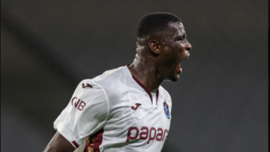 Trabzonspor, İstanbul'da güldü 13 Trabzonspor, Fatih Karagümrük deplasmanında kazanarak Trendyol Süper Lig'de 3 maç aradan sonra galibiyet yüzü gördü