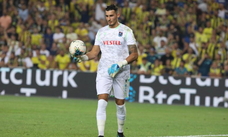 Galatasaray, Uğurcan Çakır'ı bitirdi 16 Galatasaray, Guillaume Restes transferi tehlikeye girince Uğurcan Çakır ile 20+3 milyon Euro artı Ahmed Kutucu karşılığında anlaştı