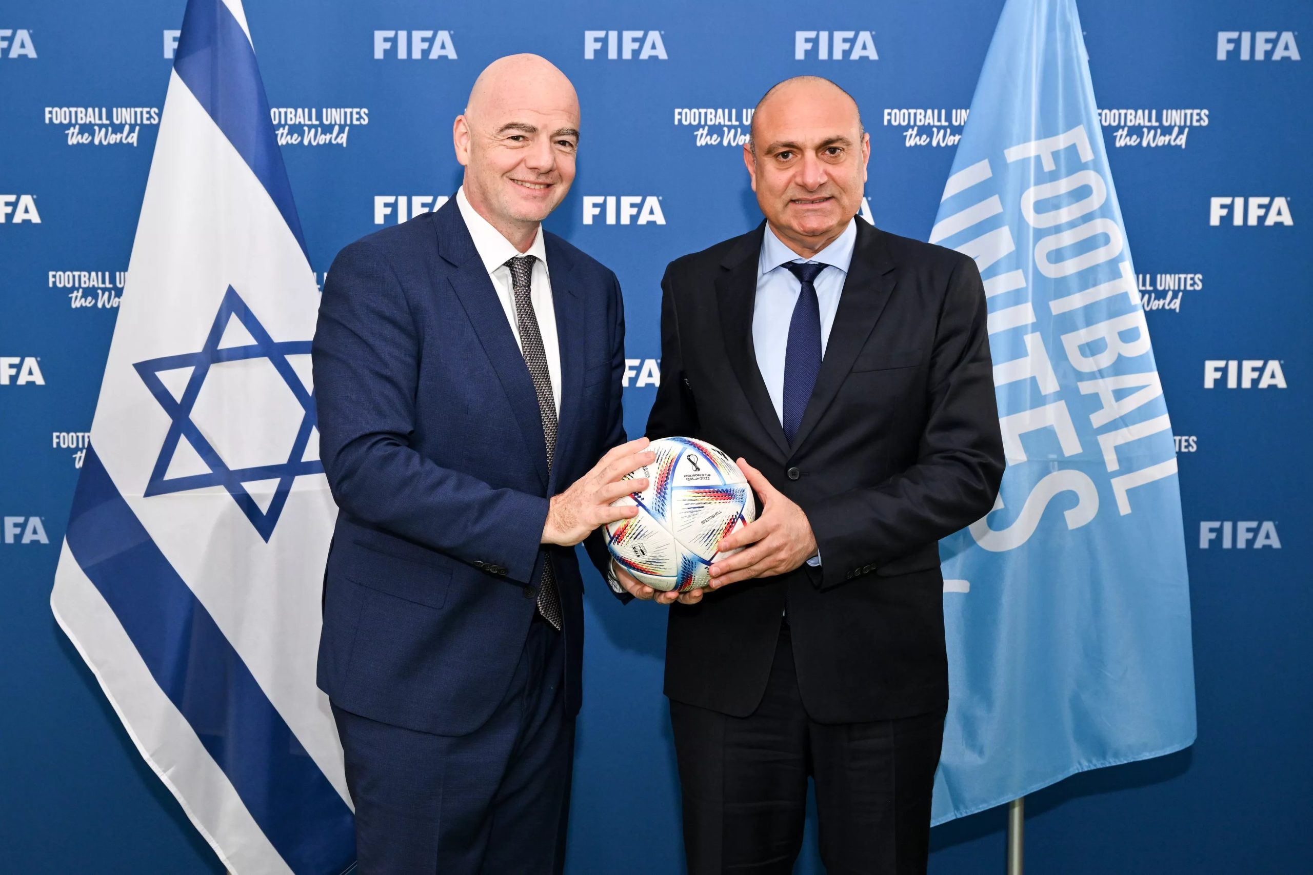 FIFA: İsrail'e men söz konusu değil 1 FIFA Başkanı Gianni Infantino, İsrail'in Gazze'deki soykırıma rağmen uluslararası turnuvalardan men edilmeyeceğini açıkladı