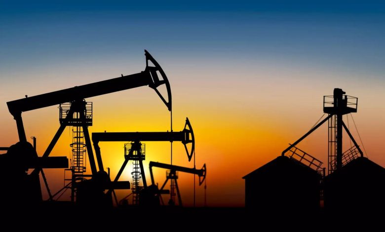 ABD’nin ticari ham petrol stokları geçtiğimiz hafta 6,9 milyon varil azalarak 416 milyon varile geriledi.