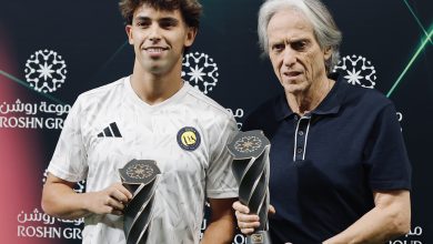 Al Nassr, Suudi Arabistan’da rakip tanımıyor 12 Jorge Jesus ve Cristiano Ronaldo’lu Al Nassr, Al Fateh’i 4-1 yenerek Suudi Arabistan ilk 5 haftada 5 galibiyetle yoluna kayıpsız devam etti