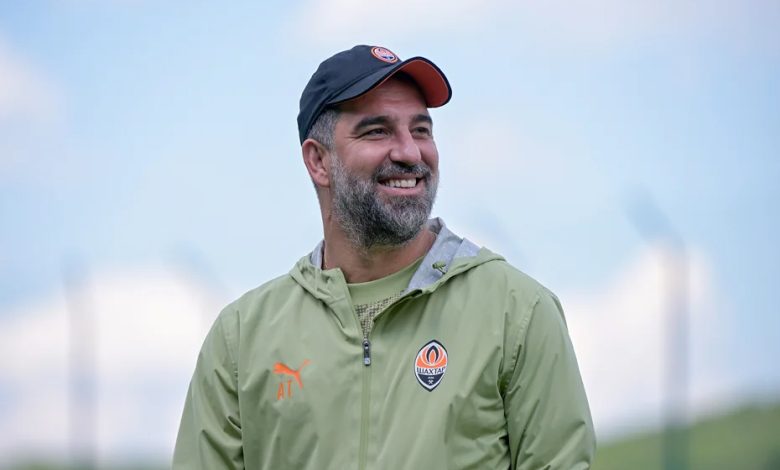 Arda Turan'a ağır eleştiriler 15 Ukrayna Kupası'nda ezeli rakibi Dinamo Kiev'e elenen Shakhtar Donetsk'te eleştiri okları teknik direktör Arda Turan'a yöneltildi