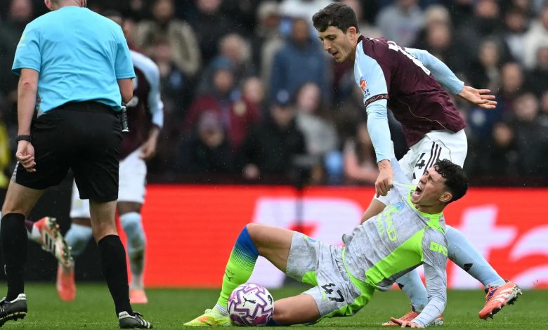 Aston Villa’dan City’ye tokat! 9 İngiltere Premier Lig’de Aston Villa, 1-0 mağlup ettiği Manchester City’ye 5 maç aradan sonra ilk yenilgisini yaşattı