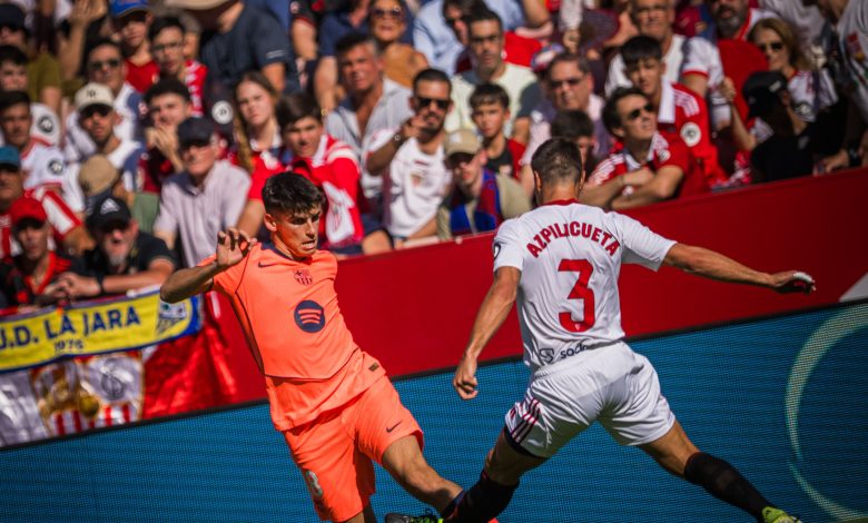 İspanya Ligi'nde Barcelona, Lewandowski'nin penaltı kaçırdığı Sevilla karşısında bu sezon ilk yenilgisini aldı ve zirveden düştü