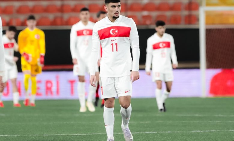 Ümit Milli Futbol Takımı çok rahat 14 Ümit Milli Futbol Takımı, Avrupa Ümit Milli Şampiyonası Elemeleri'ndeki ikinci maçında Litvanya'yı Başar Önal ve Emirhan İlkhan'ın golleriyle devirdi