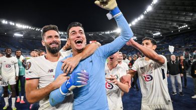 Berke Özer, Paris Saint Germain'i durdurdu 20 Lille, kalecisi Berke Özer'in, çok iyi oynadığı Paris Saint Germain karşısında 85. dakikada Ethan Mbappe'nin golüyle 1-1 berabere kaldı